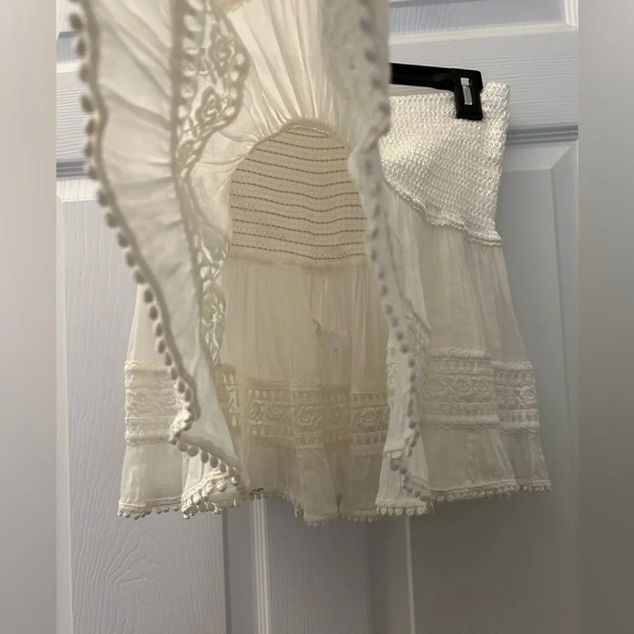 . SUNDAY ST. TROPEZ embroidered skirt in white sz M - Picture 4 of 9